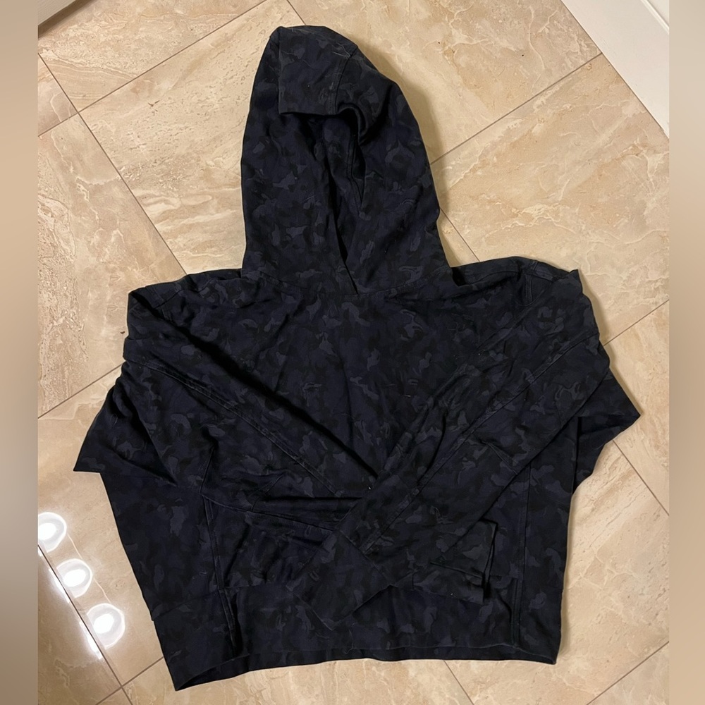 Athleta cropped sweatshirt